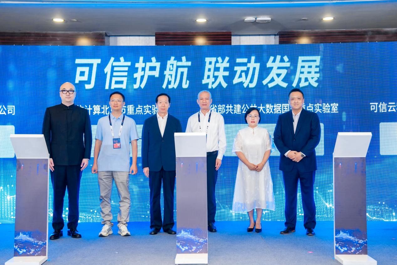 1756696383958363.jpg 1756696383958363.jpg